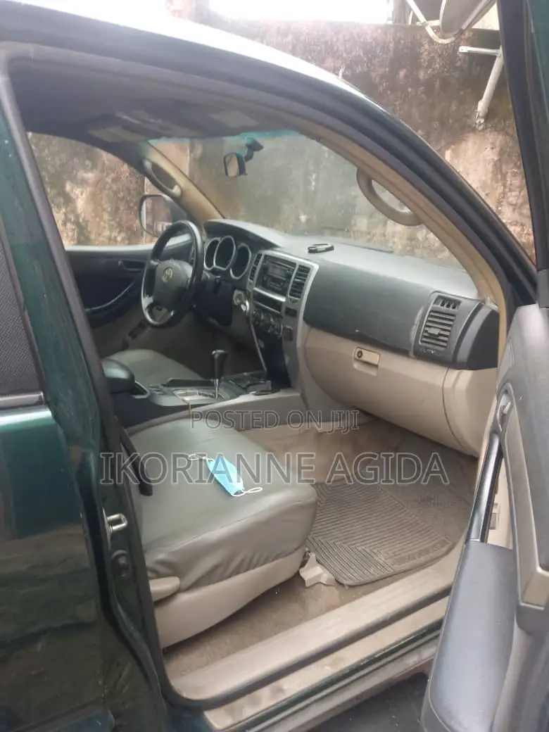 Toyota 4-Runner 2005 Green