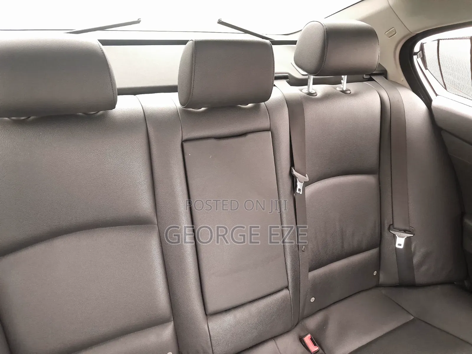 BMW 520i 2012 Black