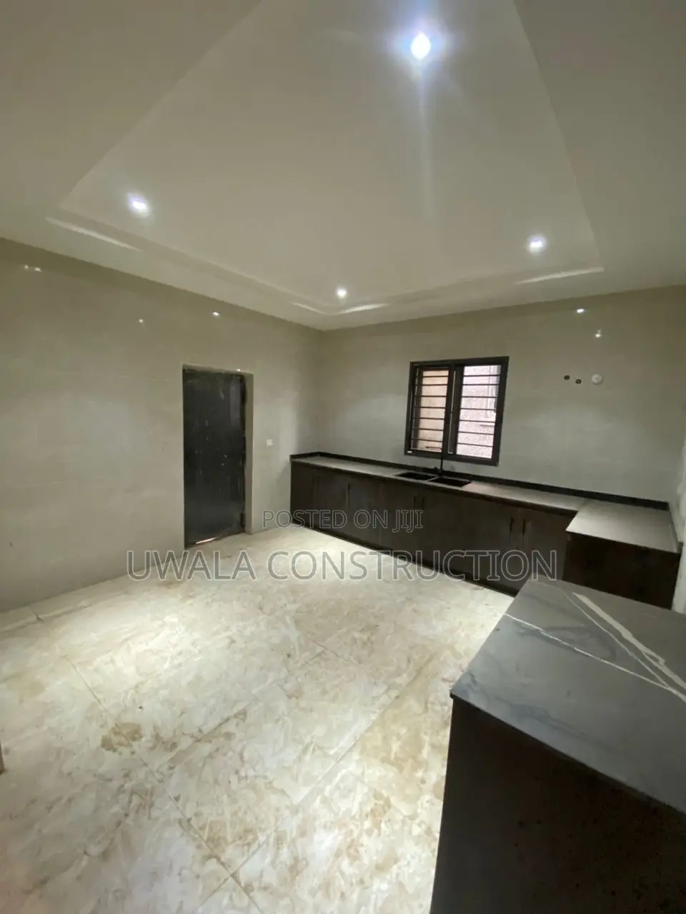 4bdrm Townhouse / Terrace in Galadimawa for rent