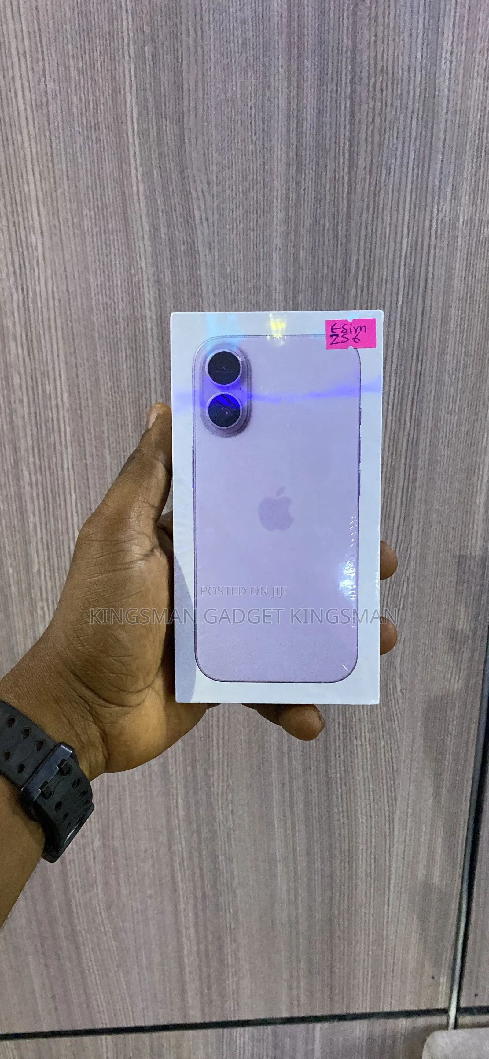 New Apple iPhone 17 256 GB Purple