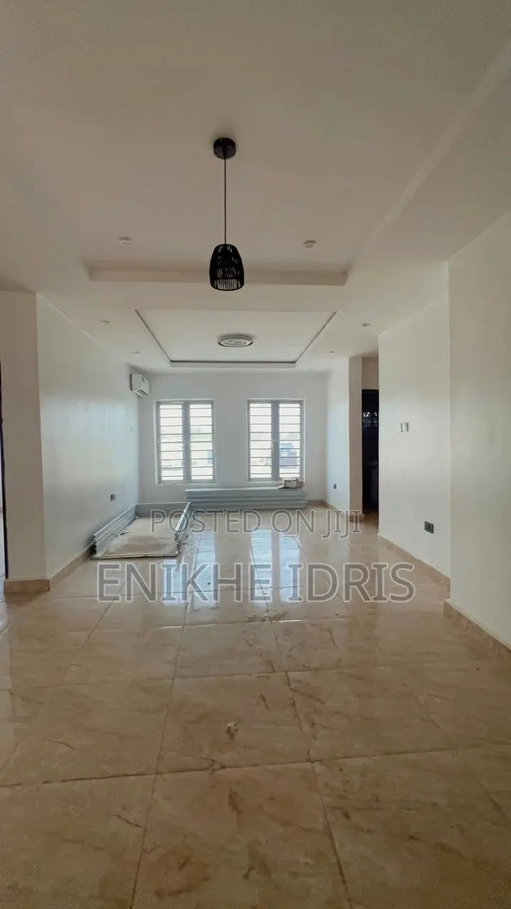 3bdrm Block of Flats in Katampe Main for sale