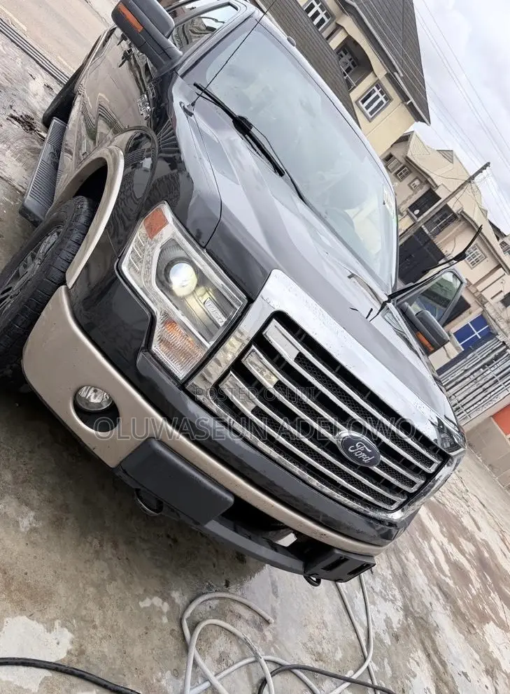 Ford F-150 Lariat 2013 Black