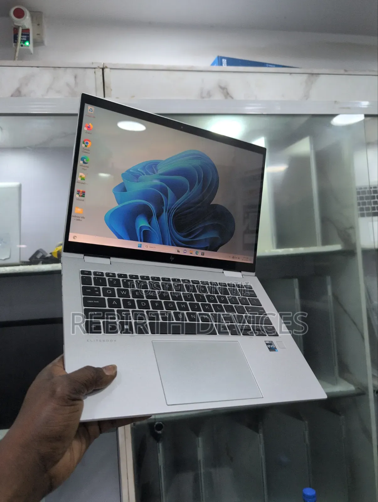 Laptop HP EliteBook x360 1040 G10 16GB Intel Core i7 SSD 512GB