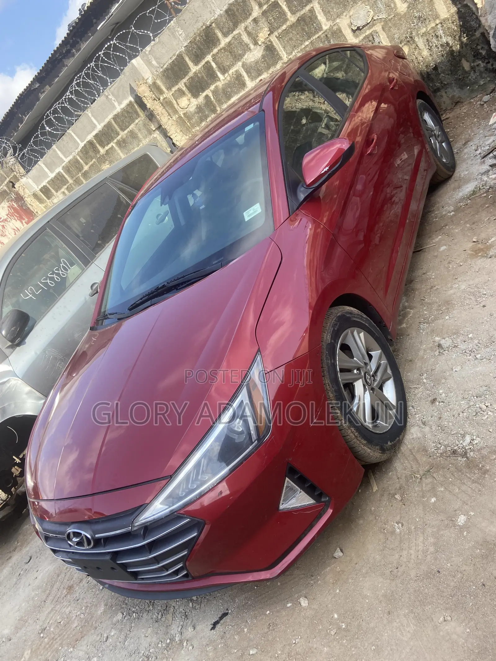 Hyundai Elantra 2018 Red