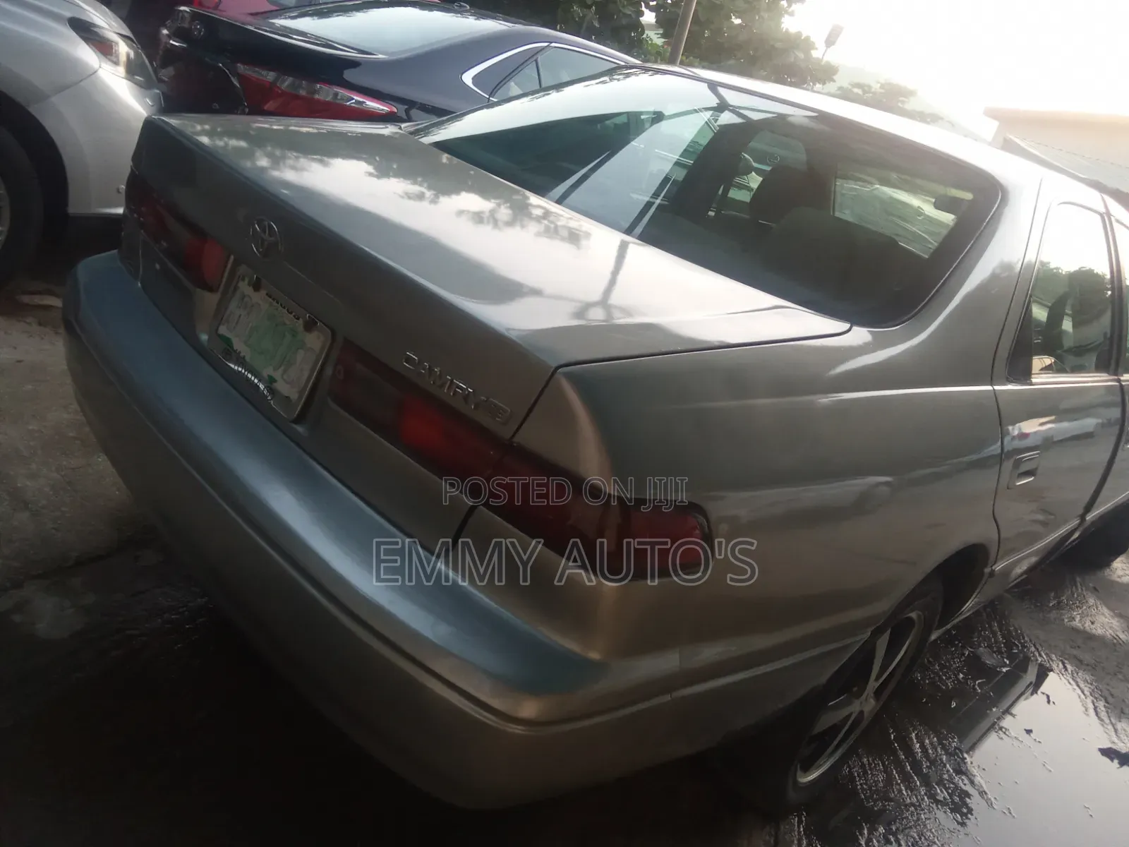 Toyota Camry 2000 Silver