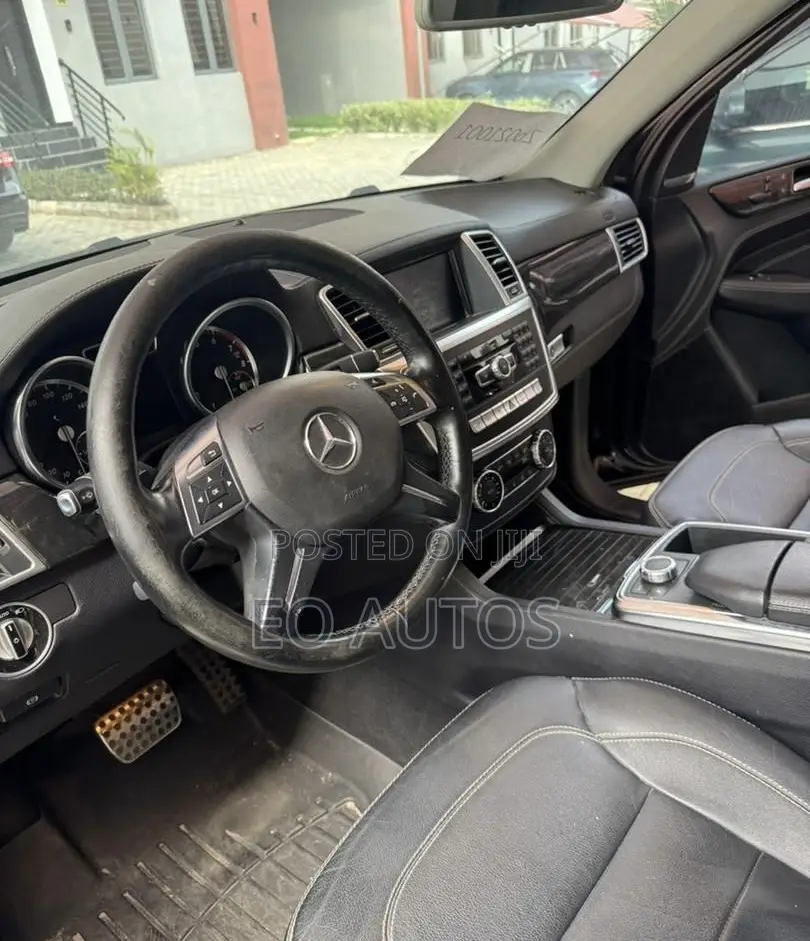 Mercedes-Benz M Class ML400 4MATIC 4dr SUV AWD (3.0L 6cyl Turbo 7A)