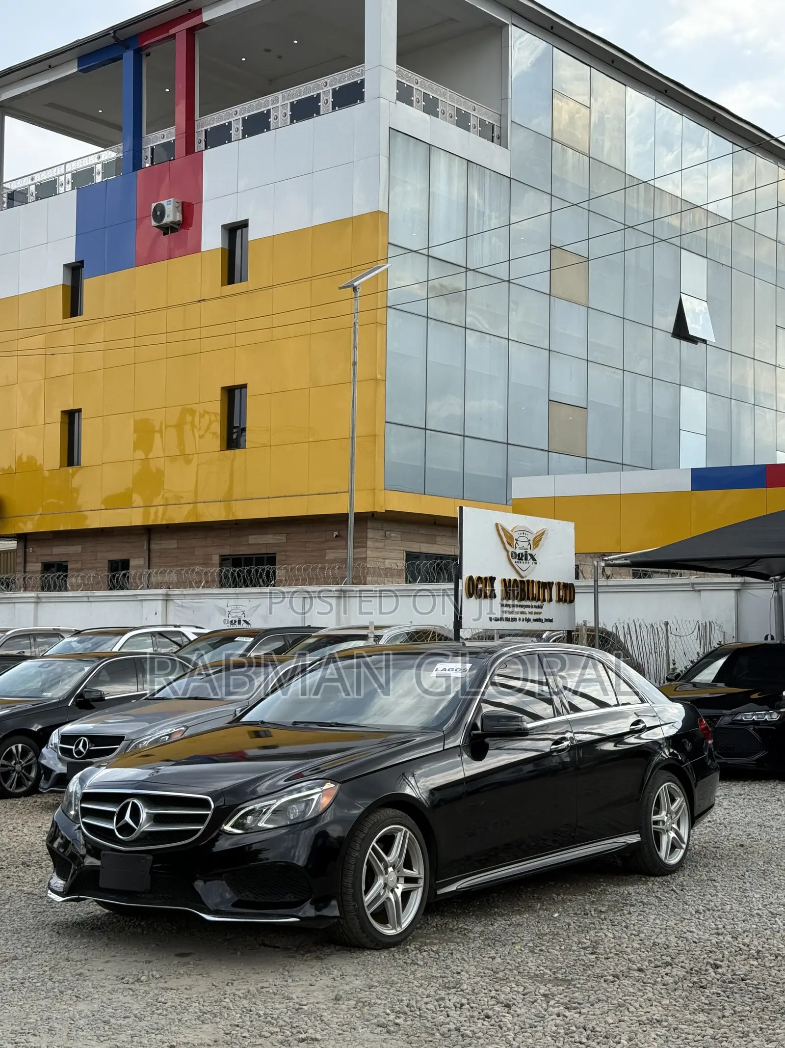 Mercedes-Benz E350 Base 4dr Sedan RWD (3.5L 6cyl 7A) 2014 Black