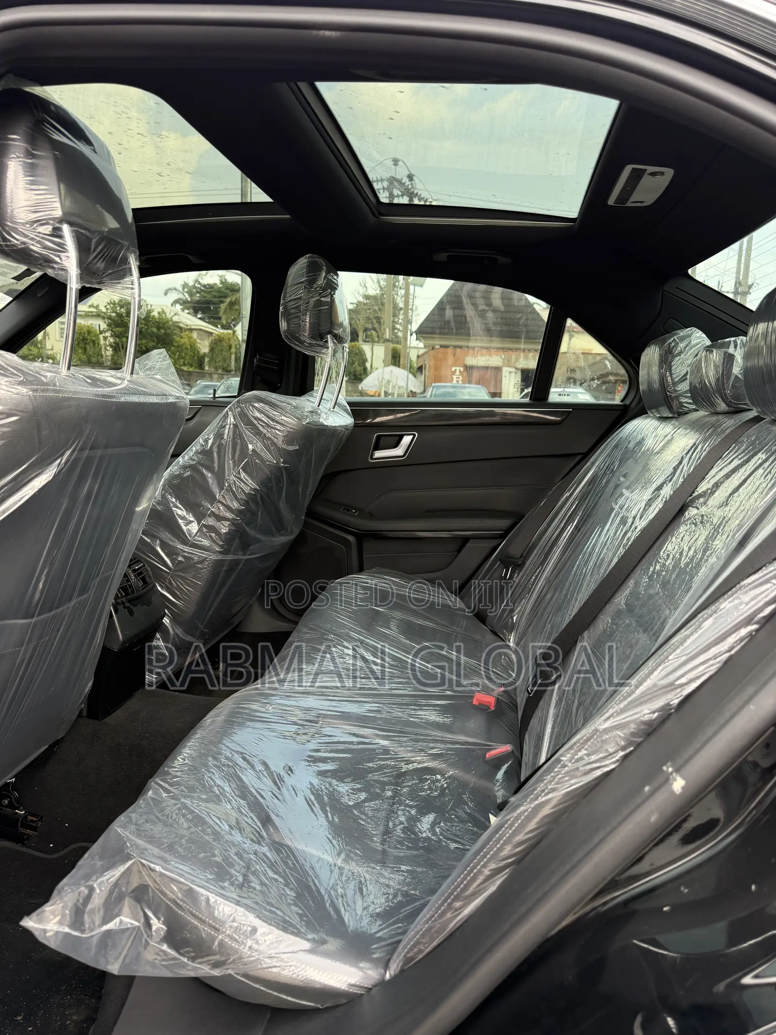 Mercedes-Benz E350 Base 4dr Sedan RWD (3.5L 6cyl 7A) 2014 Black