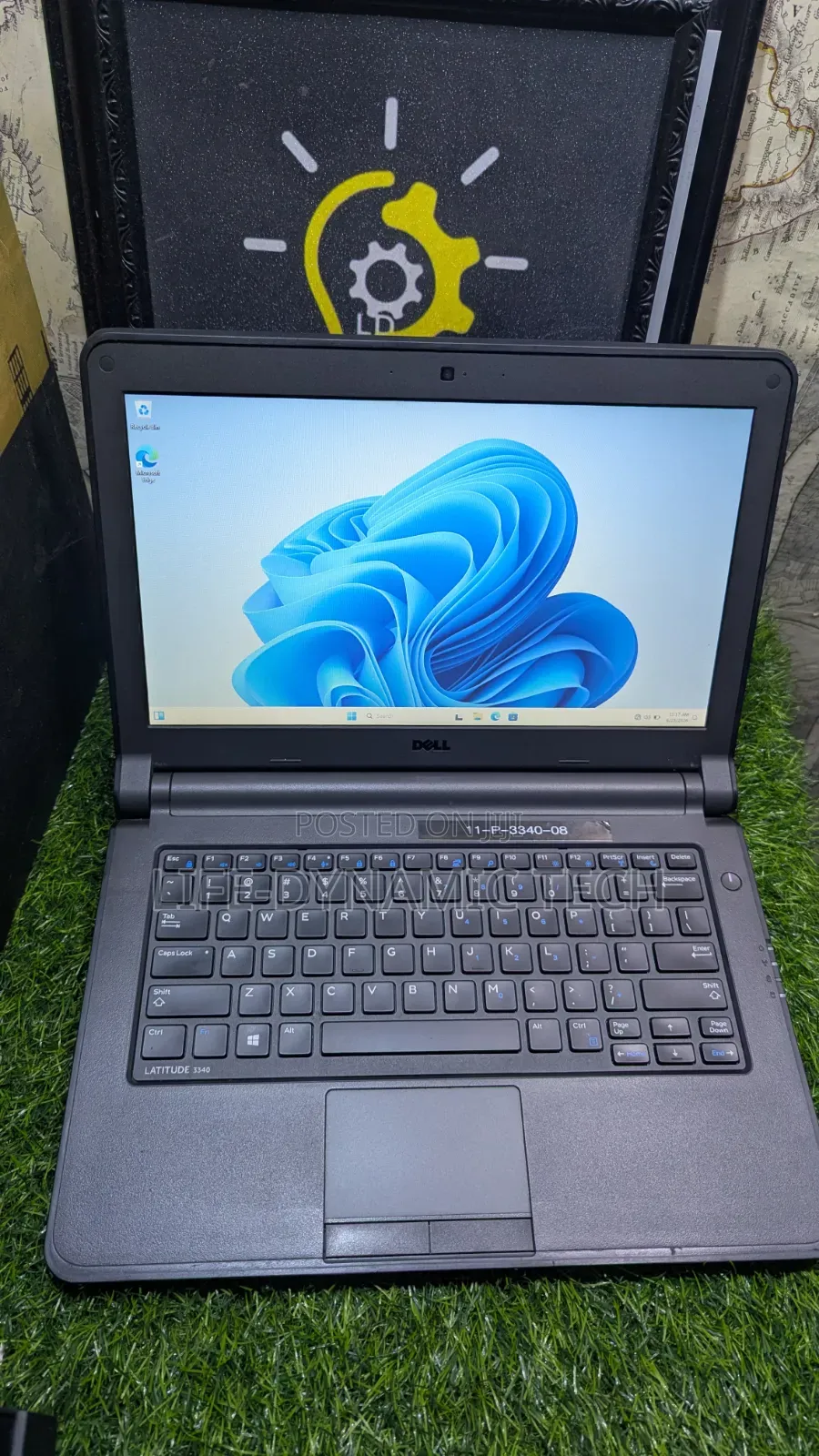 Laptop Dell Latitude 5340 8GB Intel Core i3 SSD 128GB