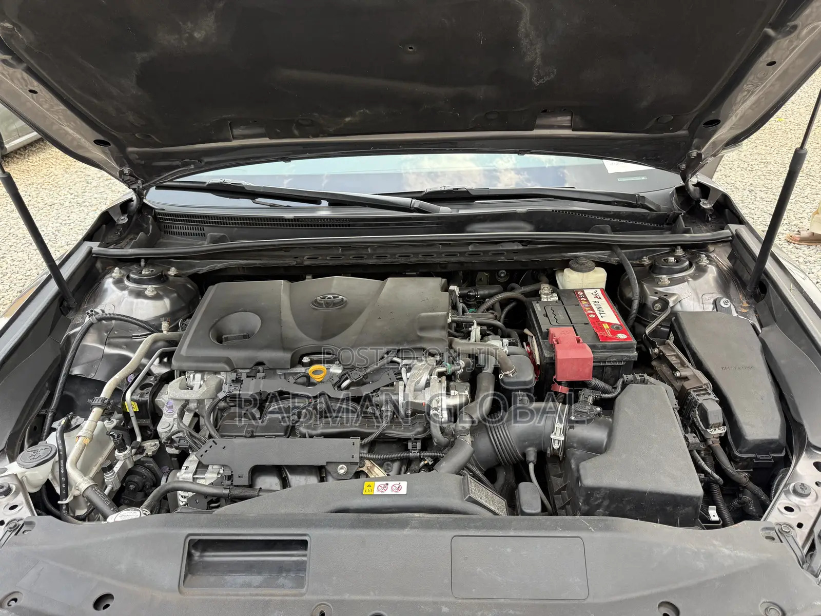 Toyota Camry SE FWD (2.5L 4cyl 8AM) 2018 Gray