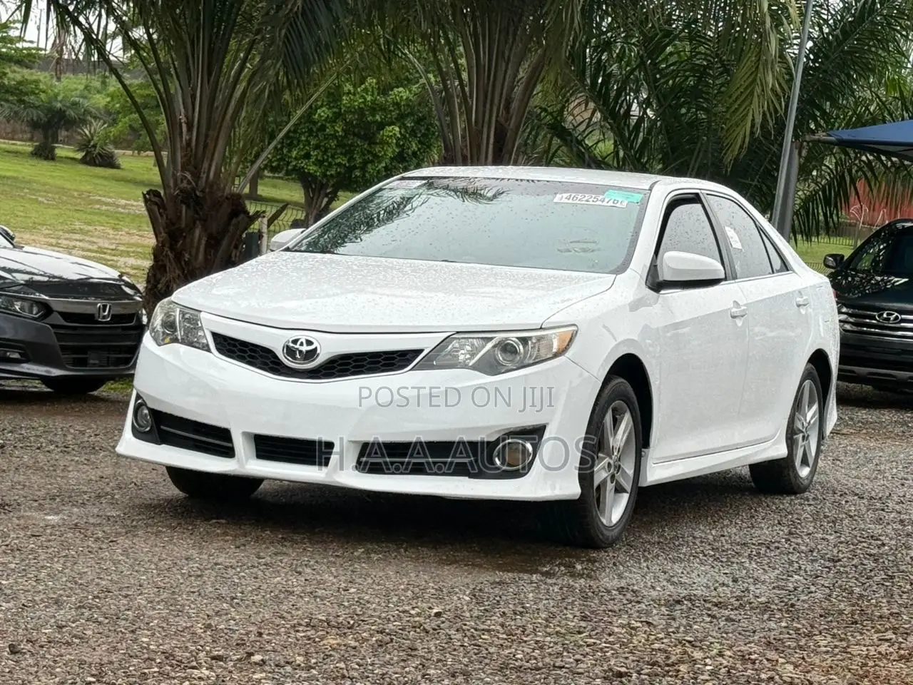 Toyota Camry SE 4dr Sedan (2.5L 4cyl 6A) 2012 White
