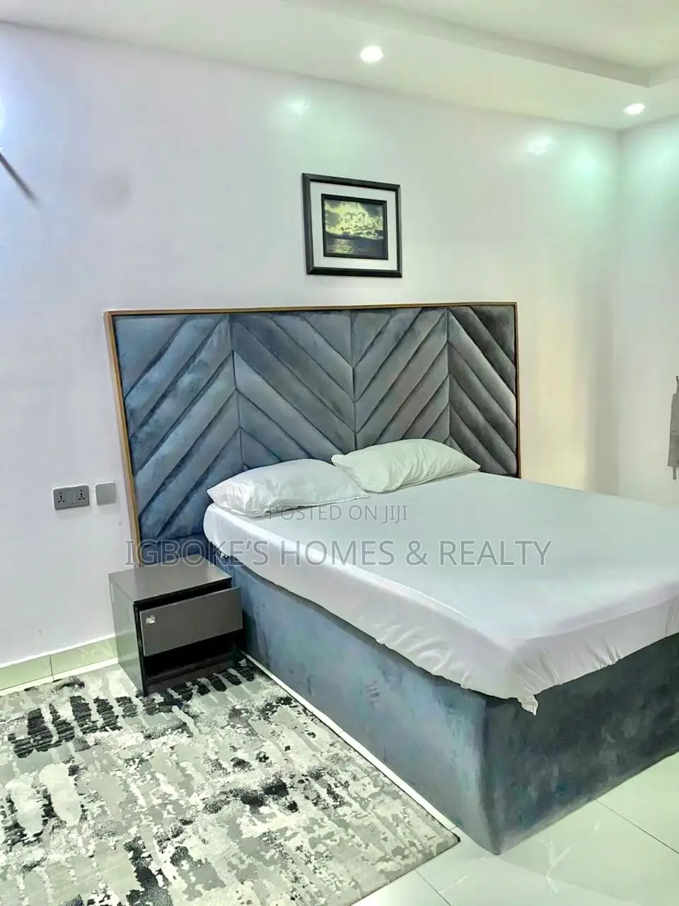 4bedroom Apartment
