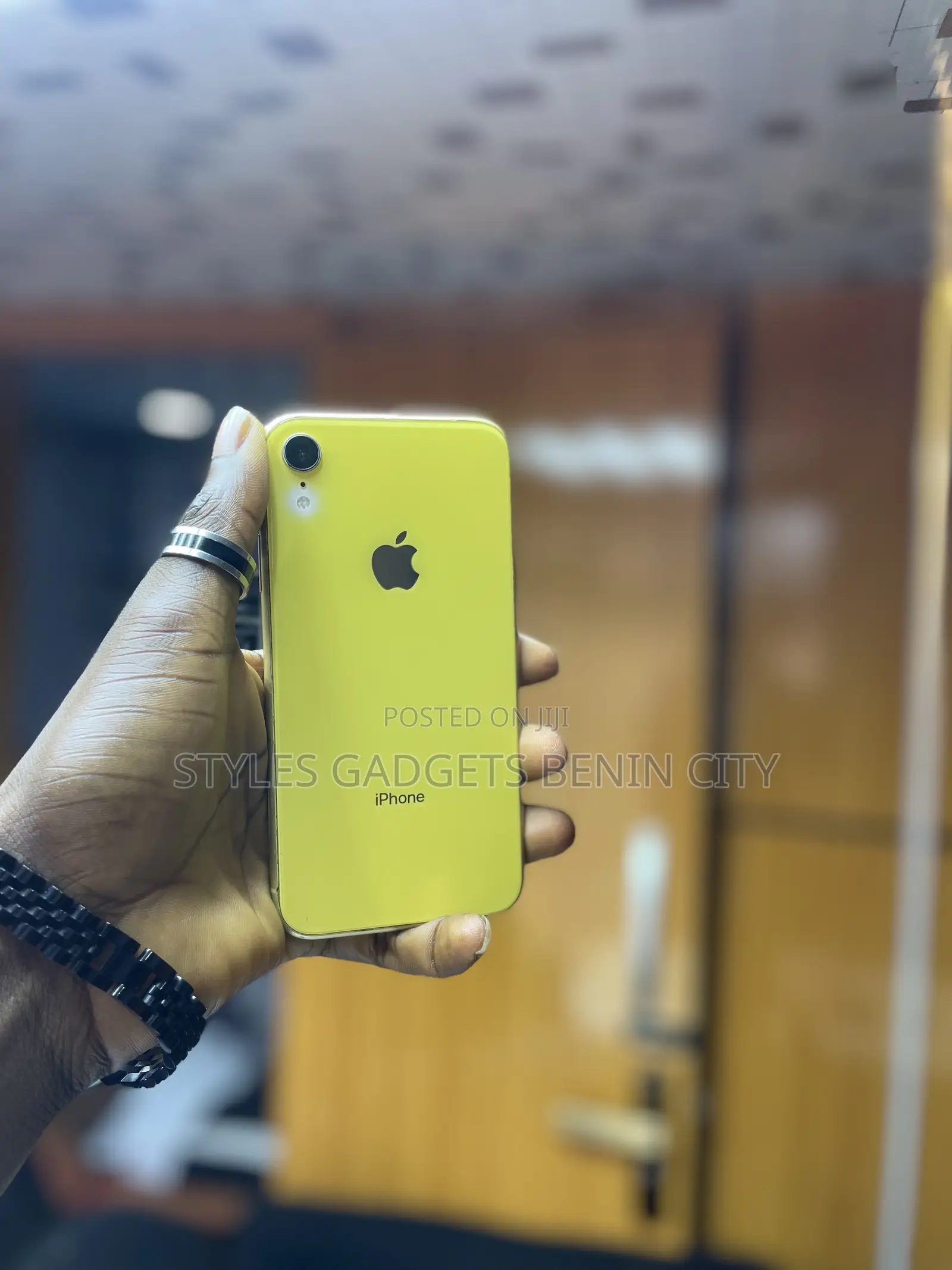 Apple iPhone XR 256 GB Yellow