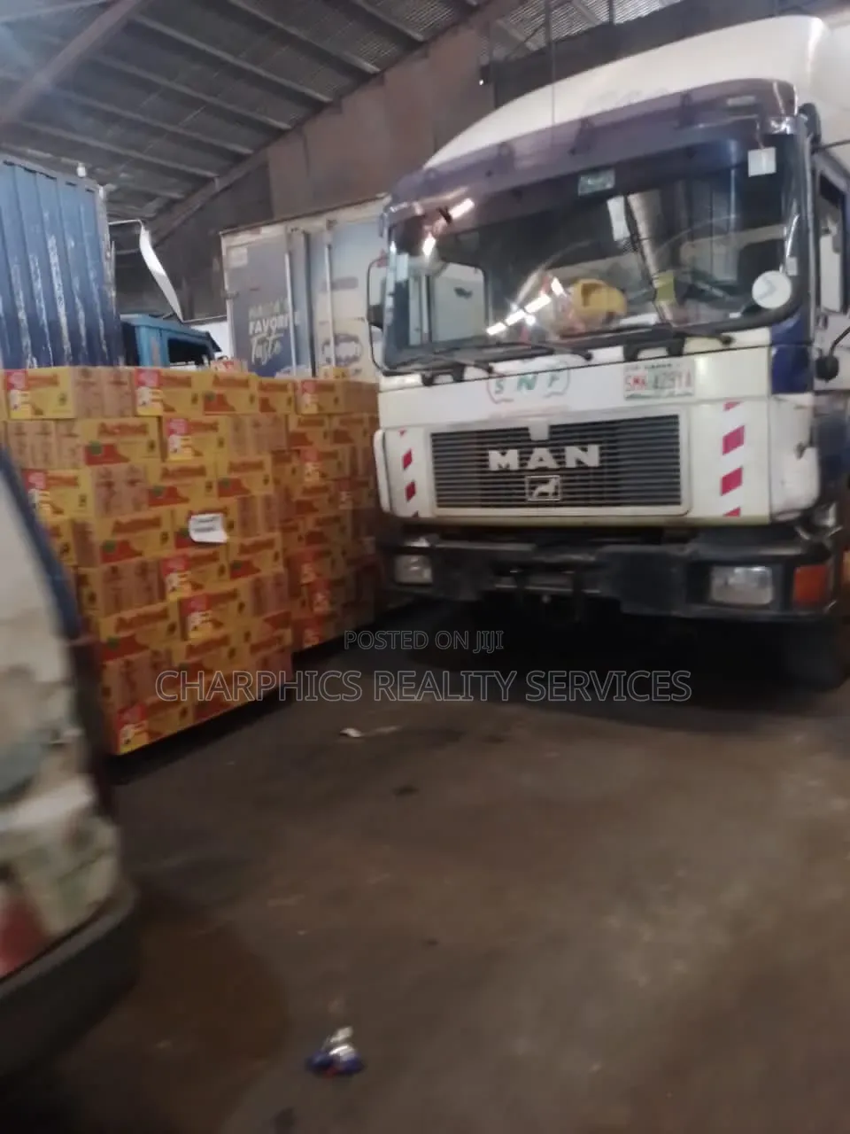1,500sqm Warehouse Space at Ilupeju,