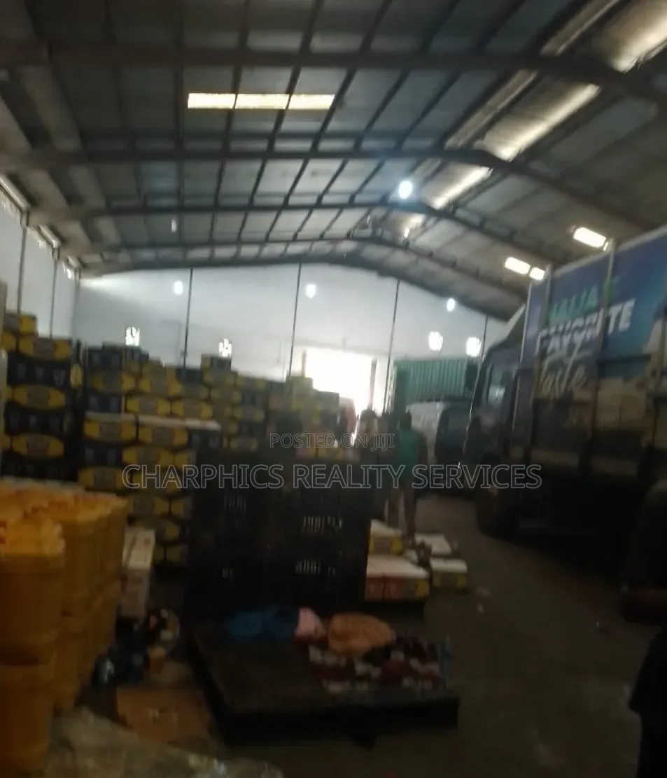 1,500sqm Warehouse Space at Ilupeju,