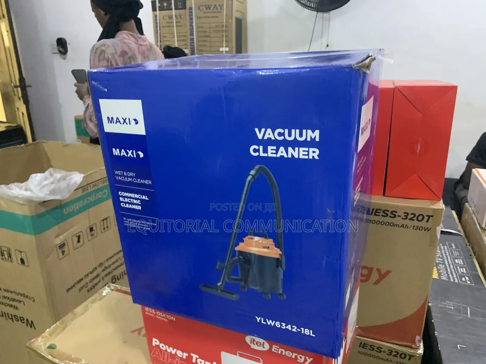 Maxi 18l Vacuum – Tough on Dirt, Gentle on Time