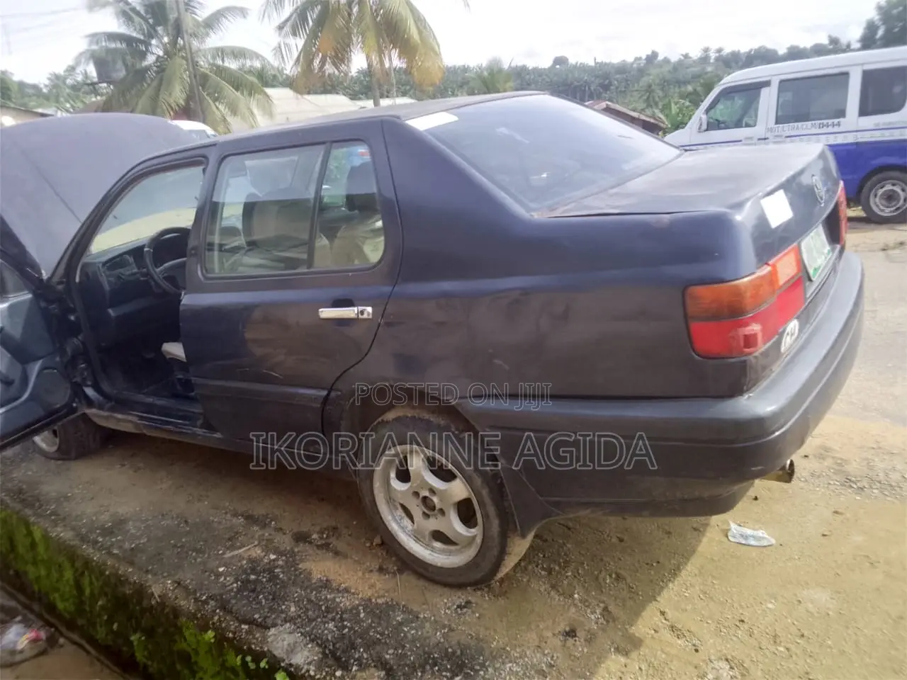 Volkswagen Vento 1999 Blue