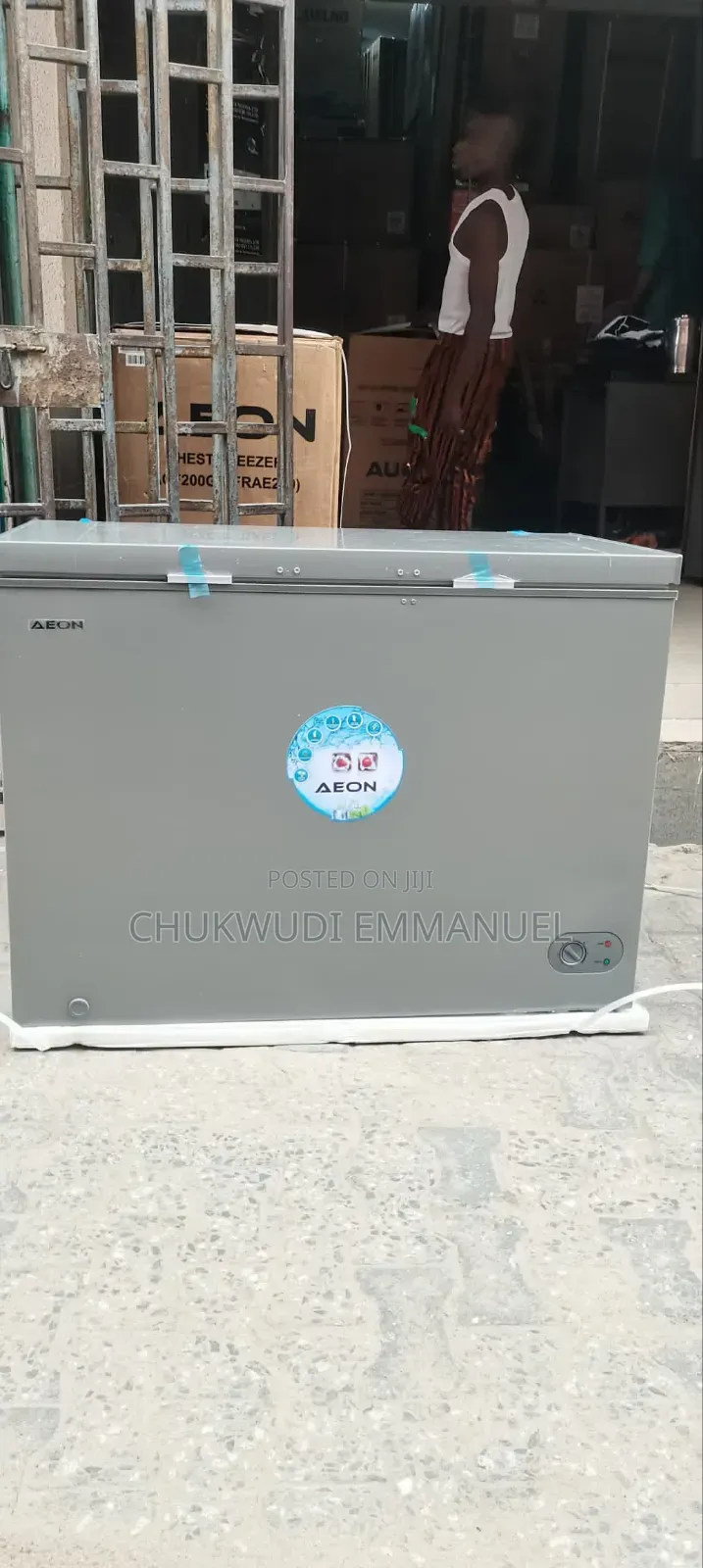 Quality Aeon Chest Freezer 200l