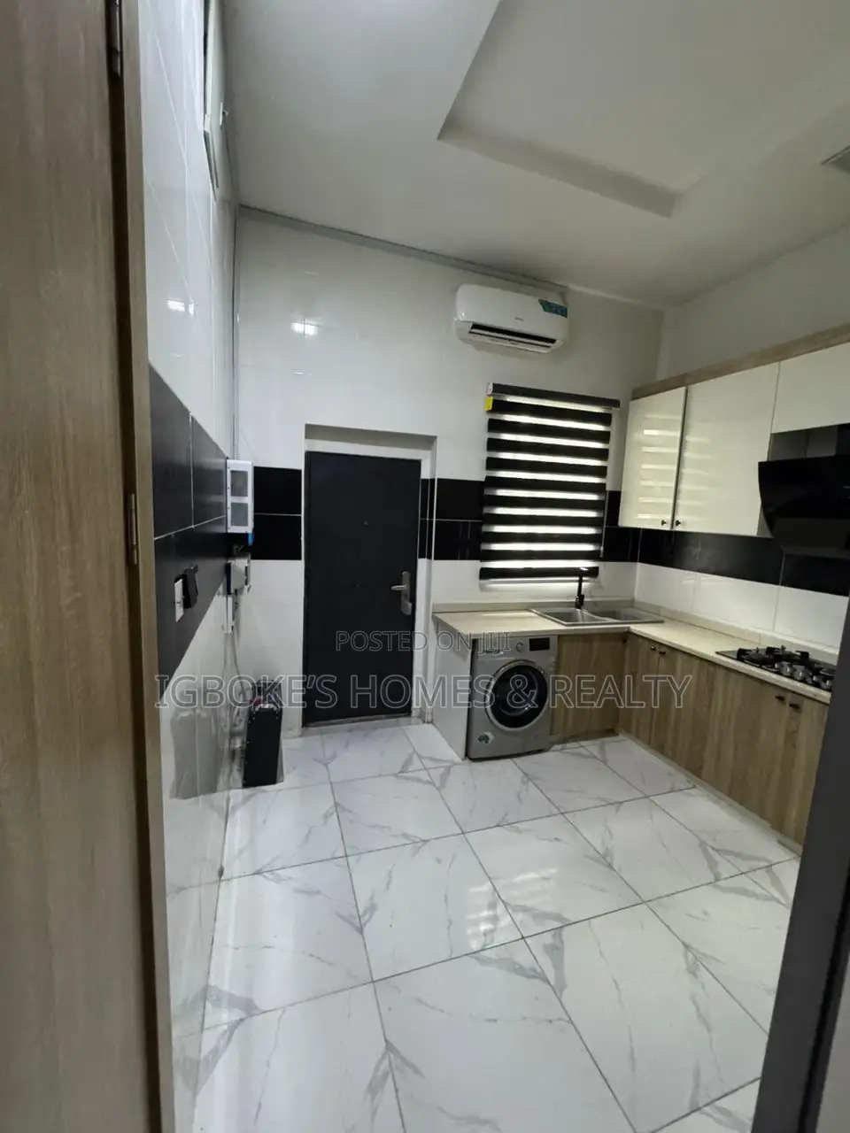 Furnished 3bdrm Duplex in Ikota for rent