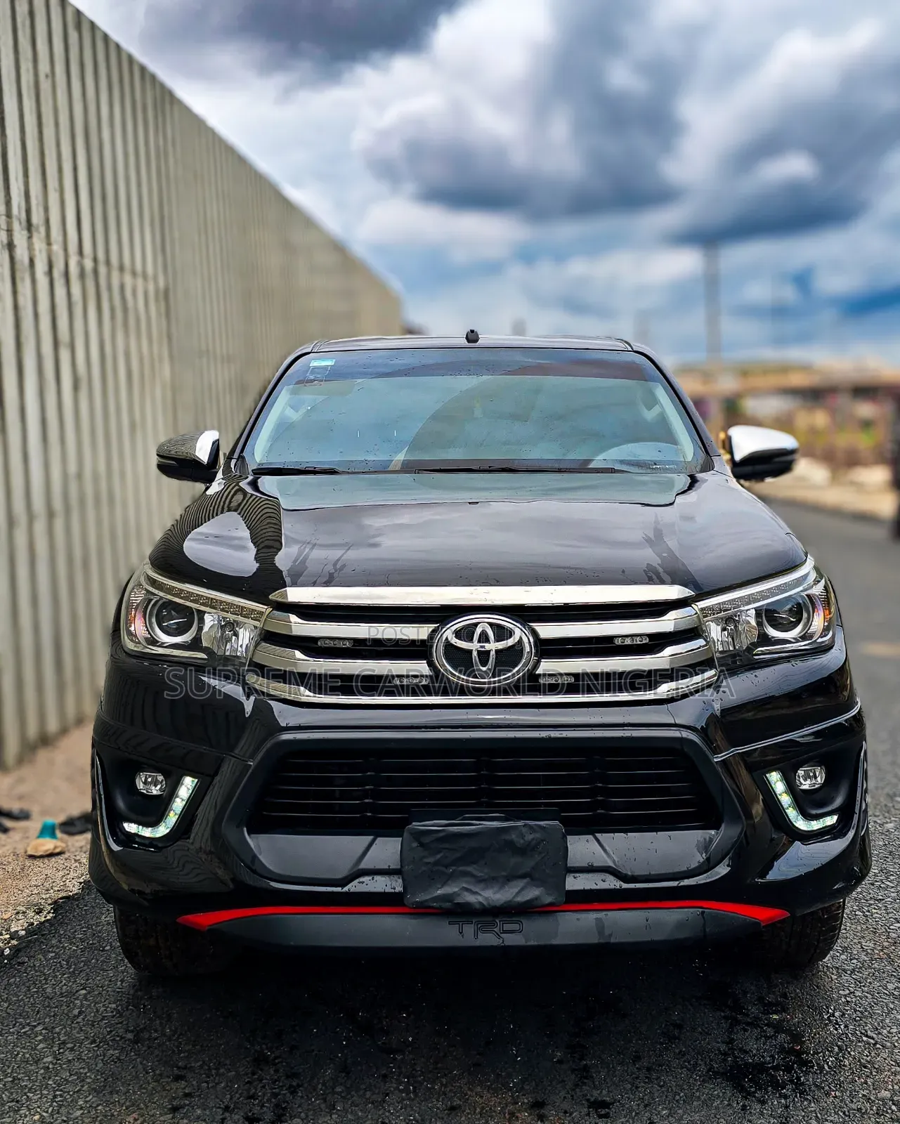 Toyota Hilux 2020 Black