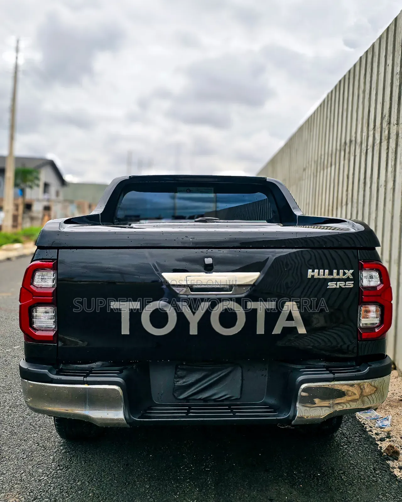 Toyota Hilux 2020 Black