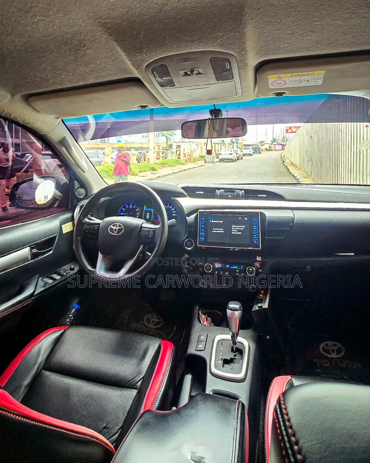 Toyota Hilux 2020 Black