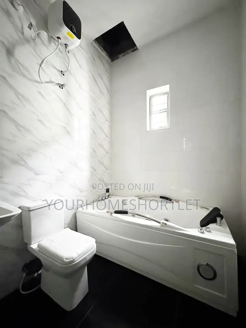 4 Bedroom Semi-Detached Duplex With a Bq