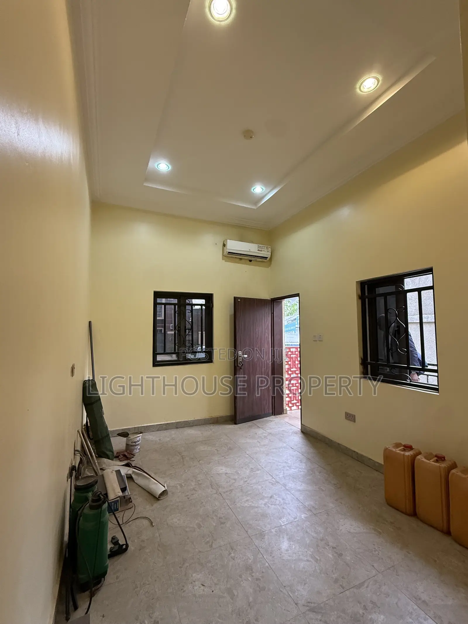 Mini Office Shop Space Service With Air-Condition