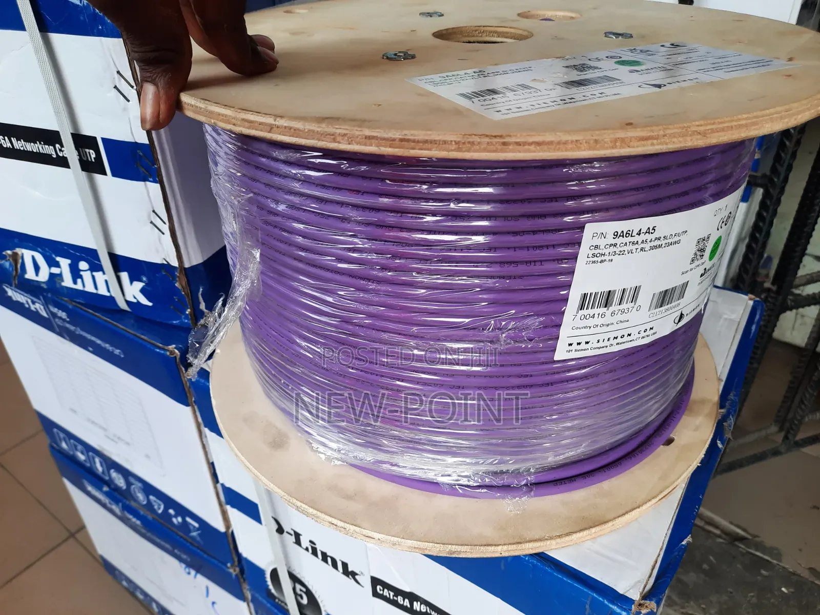 Siemon Cat6a F/Utp Shielded Network Cable 305m–Lsoh Violet Ethernet