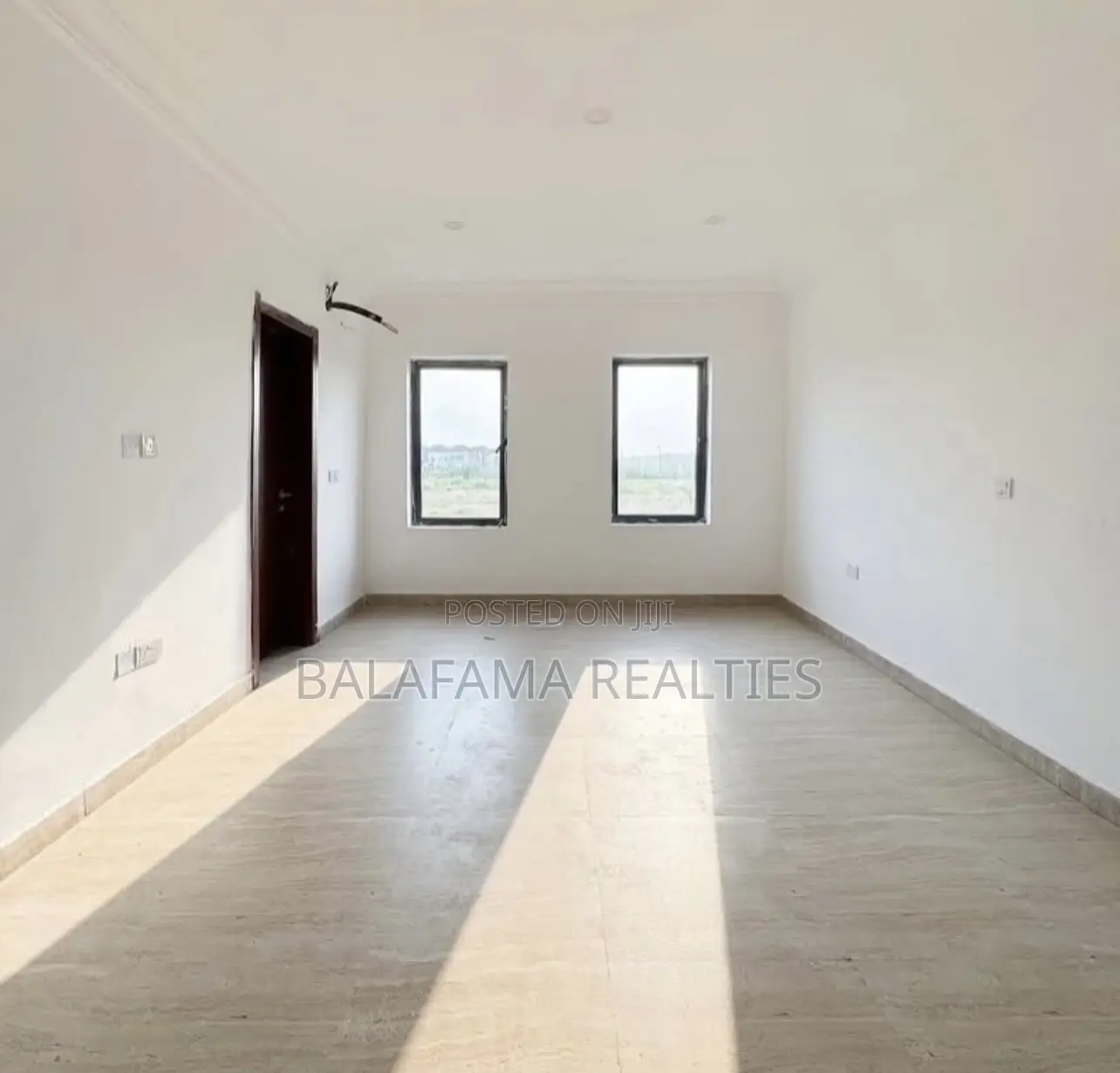 3bdrm Apartment in VGC / Ajah for sale