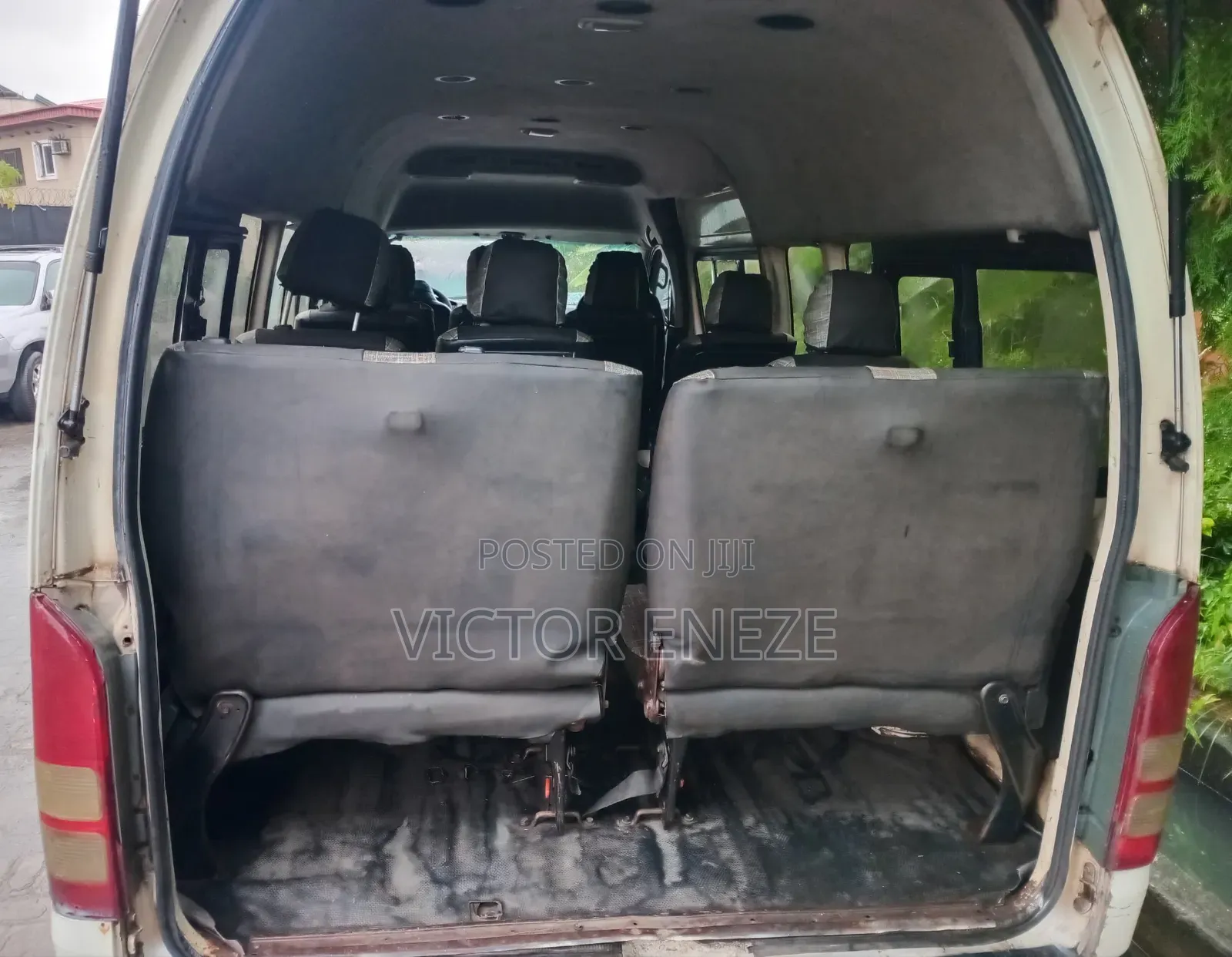 Toyota HiAce 2015 White