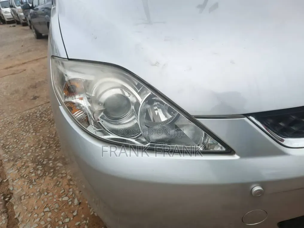 Mazda MPV 2.0 TD Comfort 2011 Silver