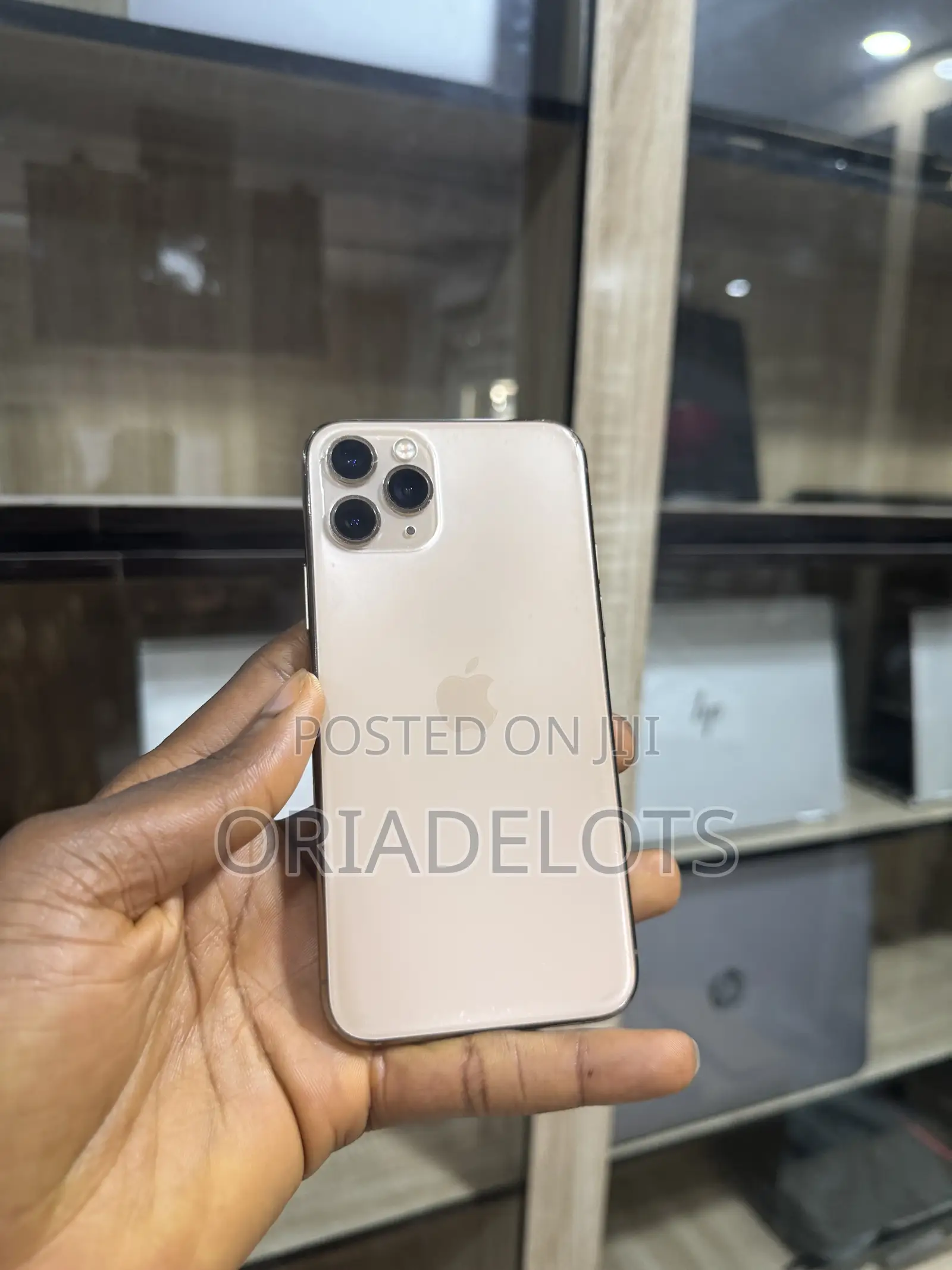 Apple iPhone 11 Pro 64 GB Gold