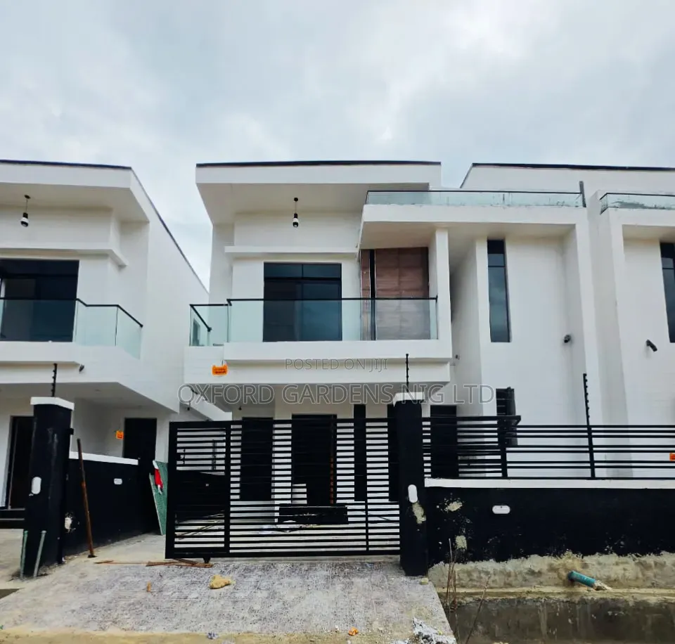 4bdrm Duplex in General Paint, Lekki Gardens Estate for sale