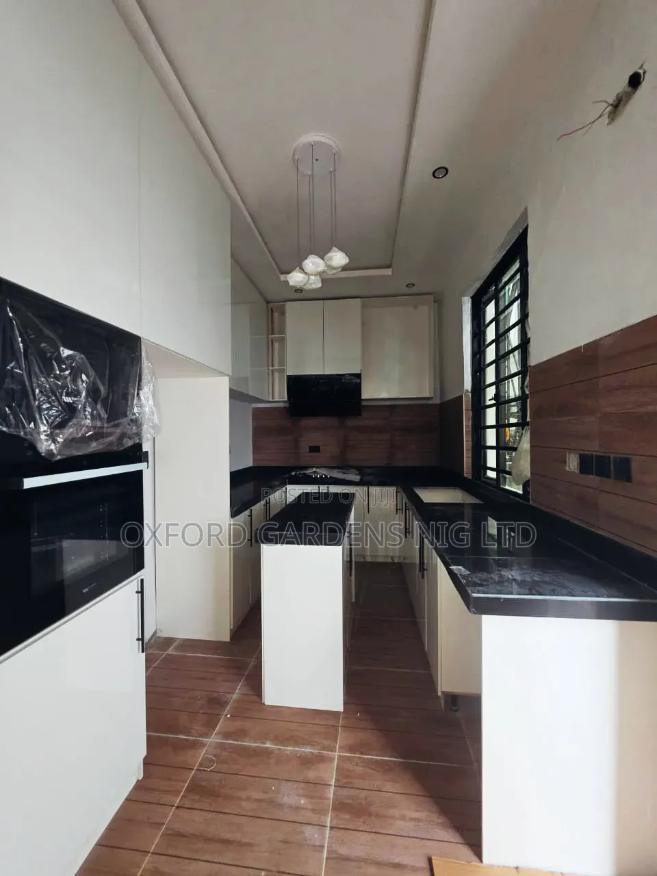 4bdrm Duplex in General Paint, Lekki Gardens Estate for sale