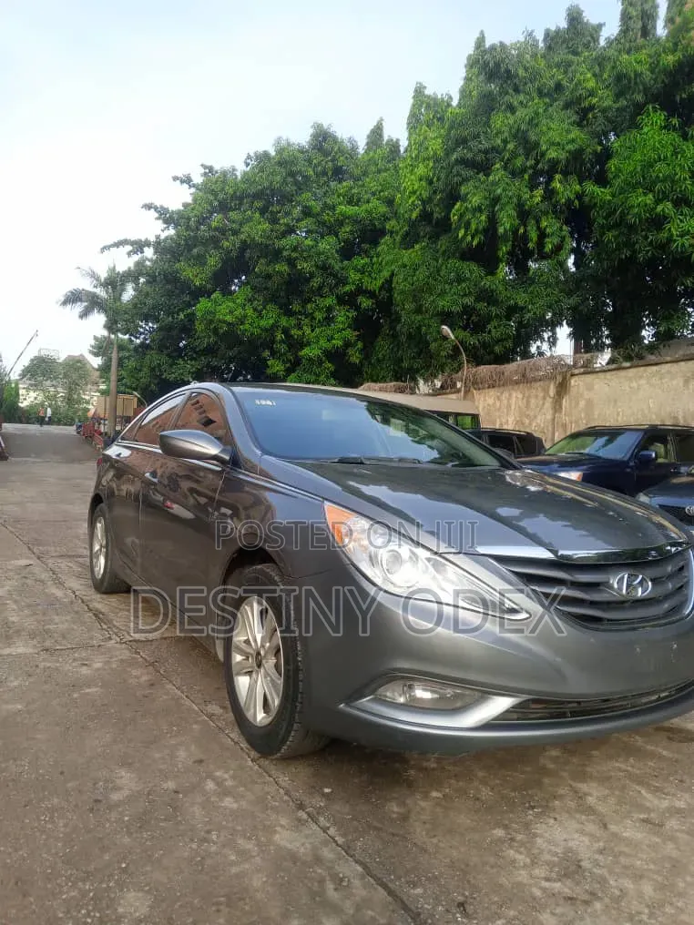 Hyundai Sonata 2014 Black