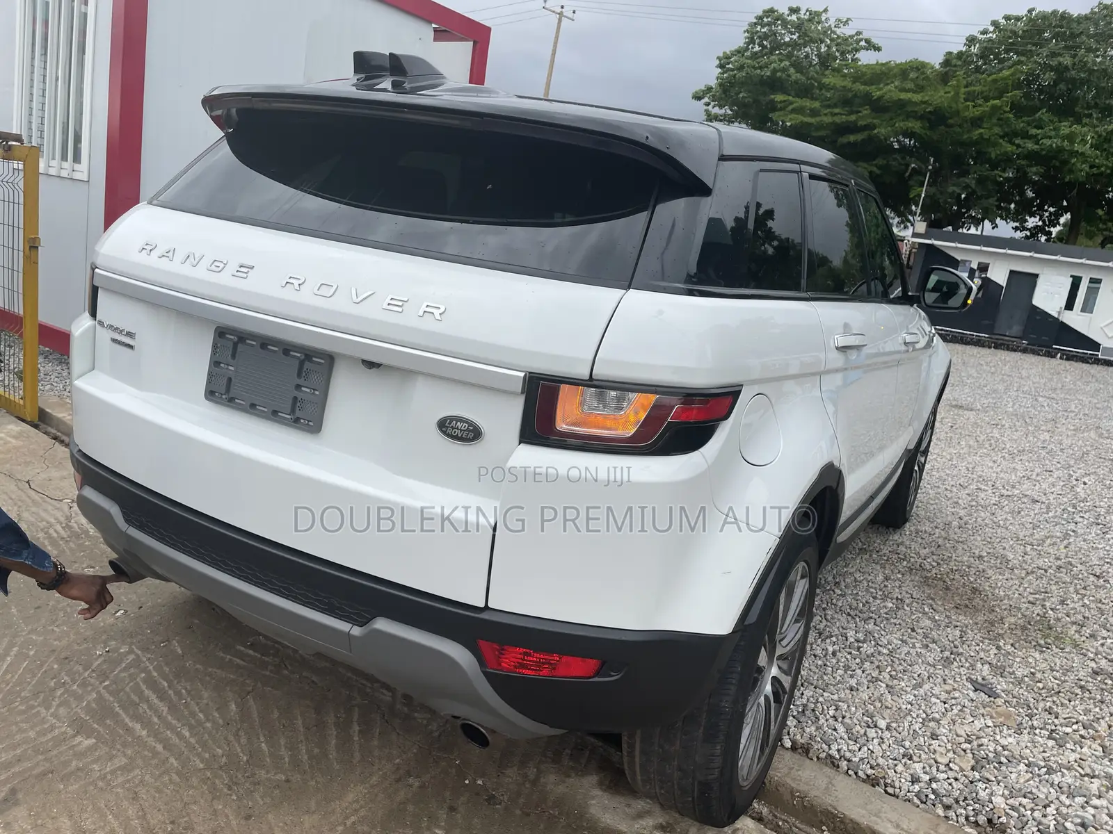 Land Rover Range Rover Evoque HSE 4x4 5-Door 2017 White
