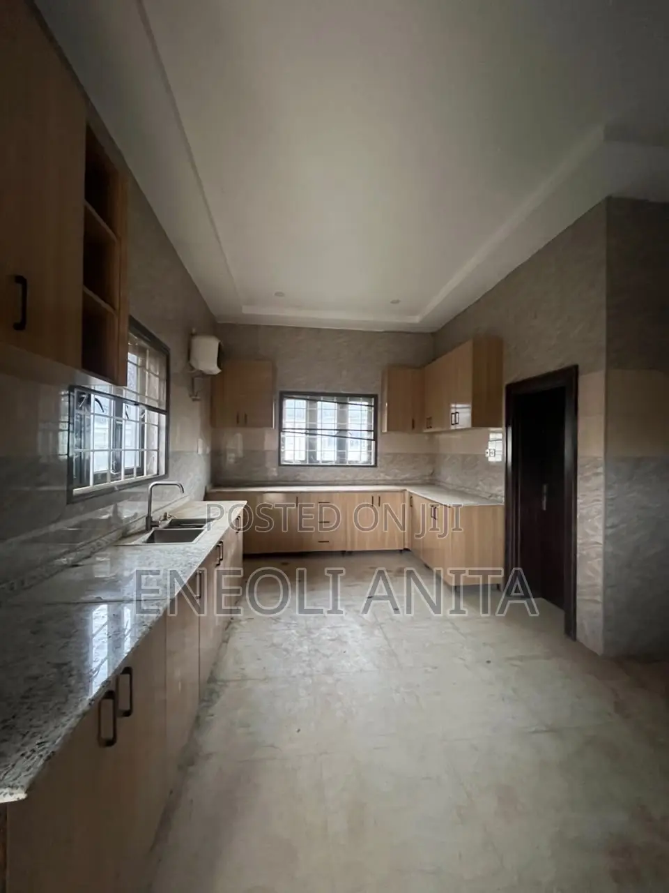 5bdrm Duplex in Life Camp for sale
