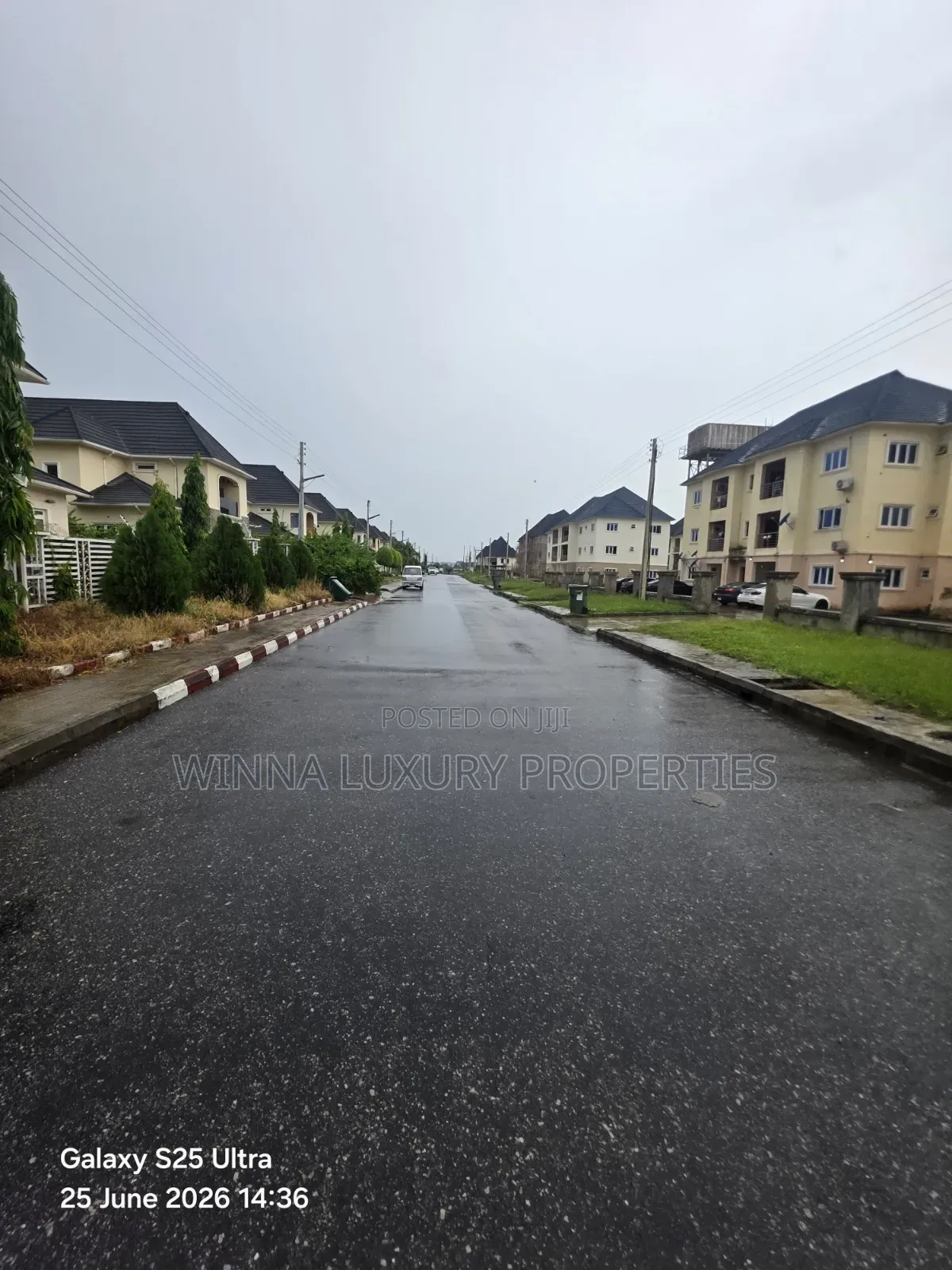 5bdrm Duplex in River Park Estate, Lugbe District for sale