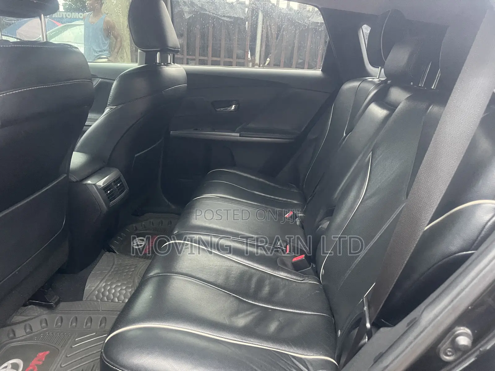 Toyota Venza XLE 2014 Black