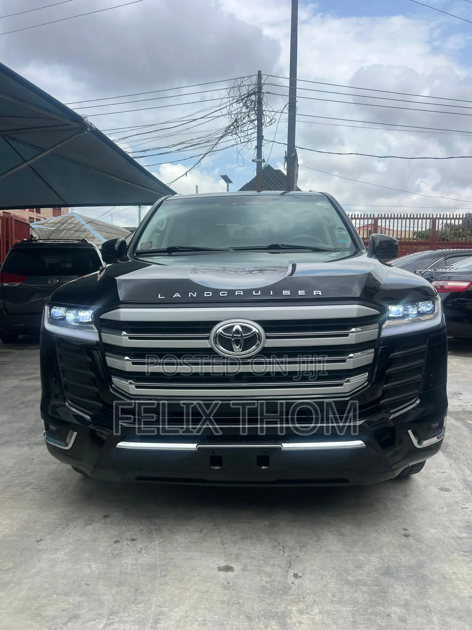 Toyota Land Cruiser 4.6 V8 VX-R 2013 Black