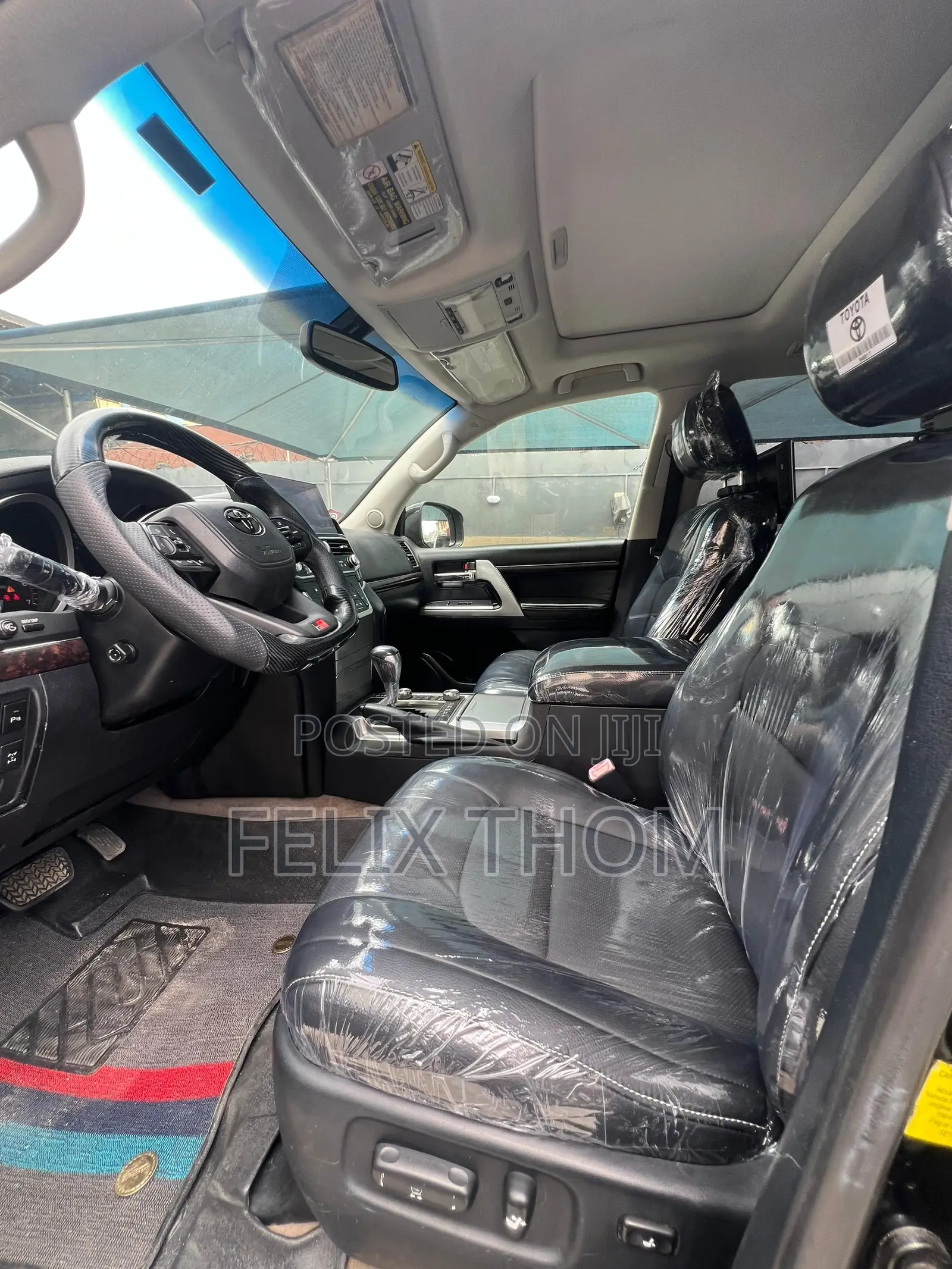 Toyota Land Cruiser 4.6 V8 VX-R 2013 Black