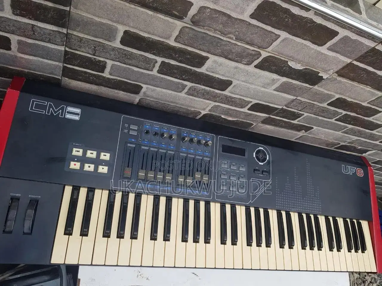 Cme Uf6 61-Key Midi Controller Keyboard