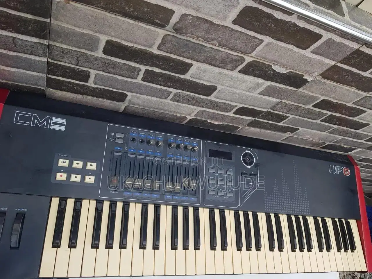 Cme Uf6 61-Key Midi Controller Keyboard
