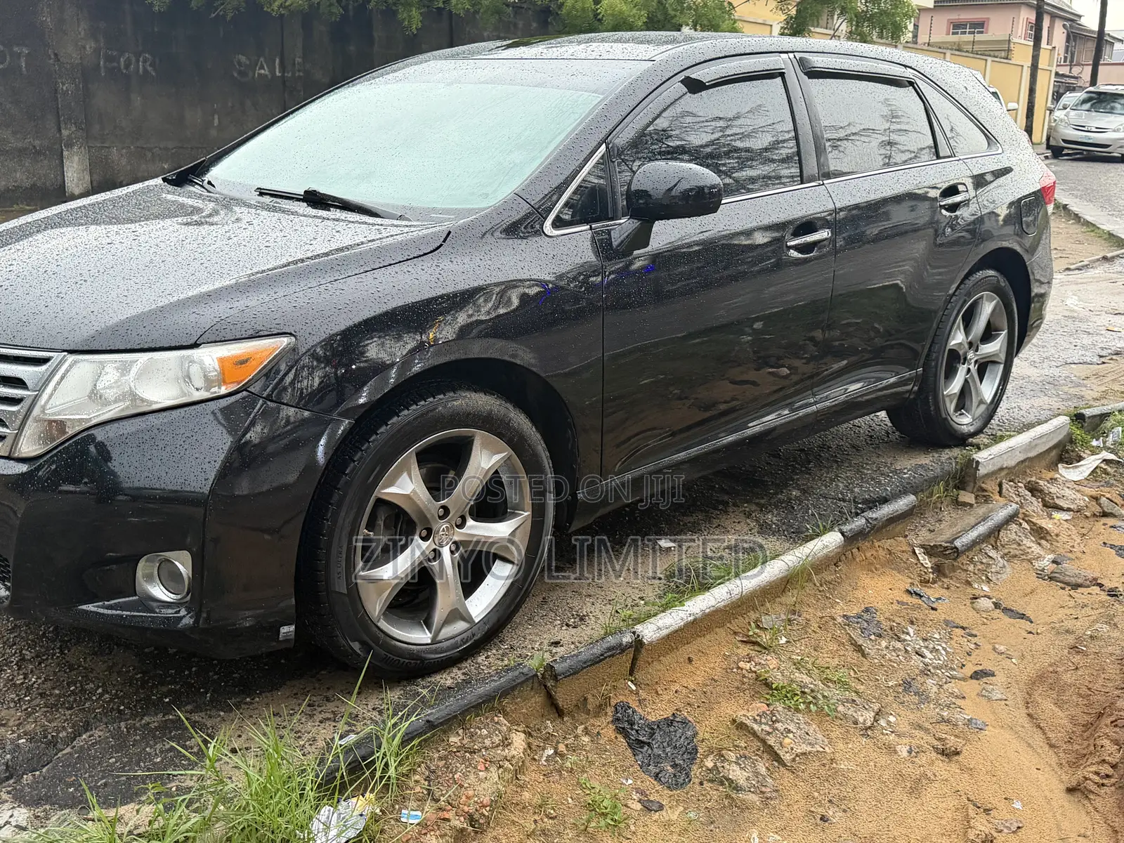Toyota Venza V6 AWD 2011 Black