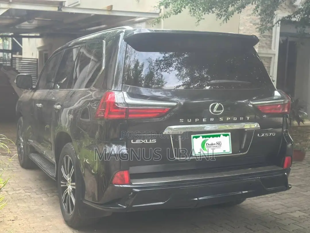 Lexus LX 570 (5 seats) AWD 2016 Black