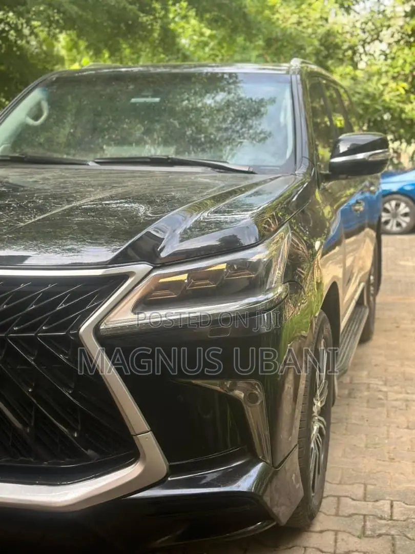 Lexus LX 570 (5 seats) AWD 2016 Black
