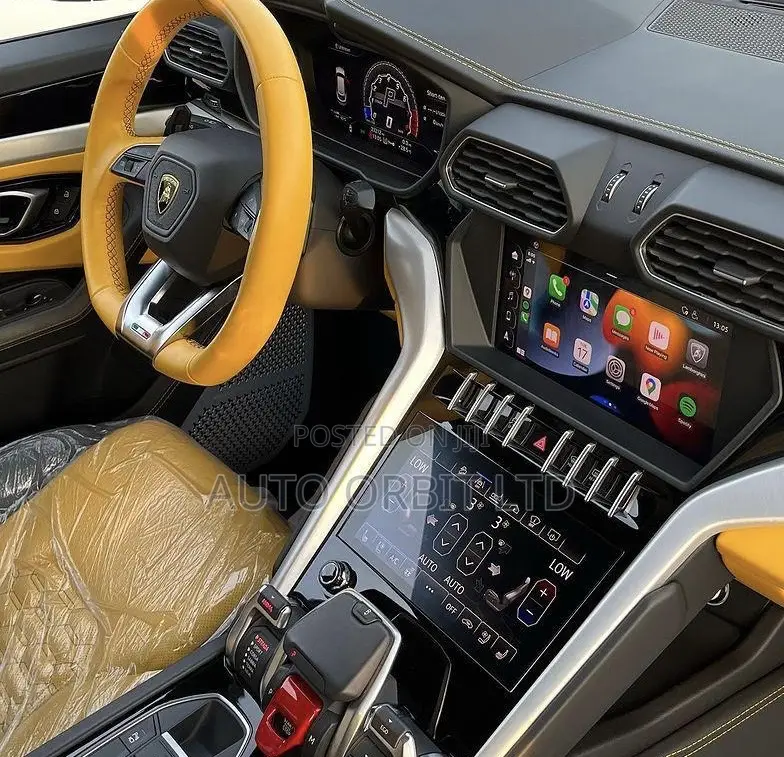 Lamborghini Urus Base 4dr AWD 2020 Yellow
