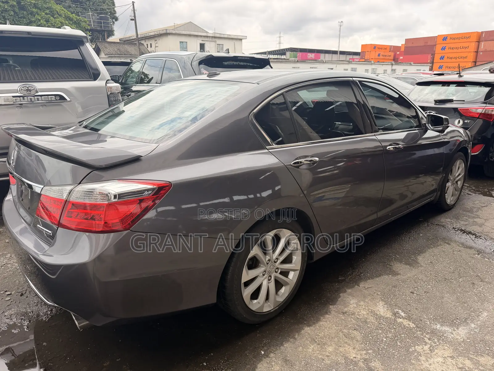 Honda Accord Touring 4dr Sedan FWD (3.5L 6cyl 6A) 2013 Gray