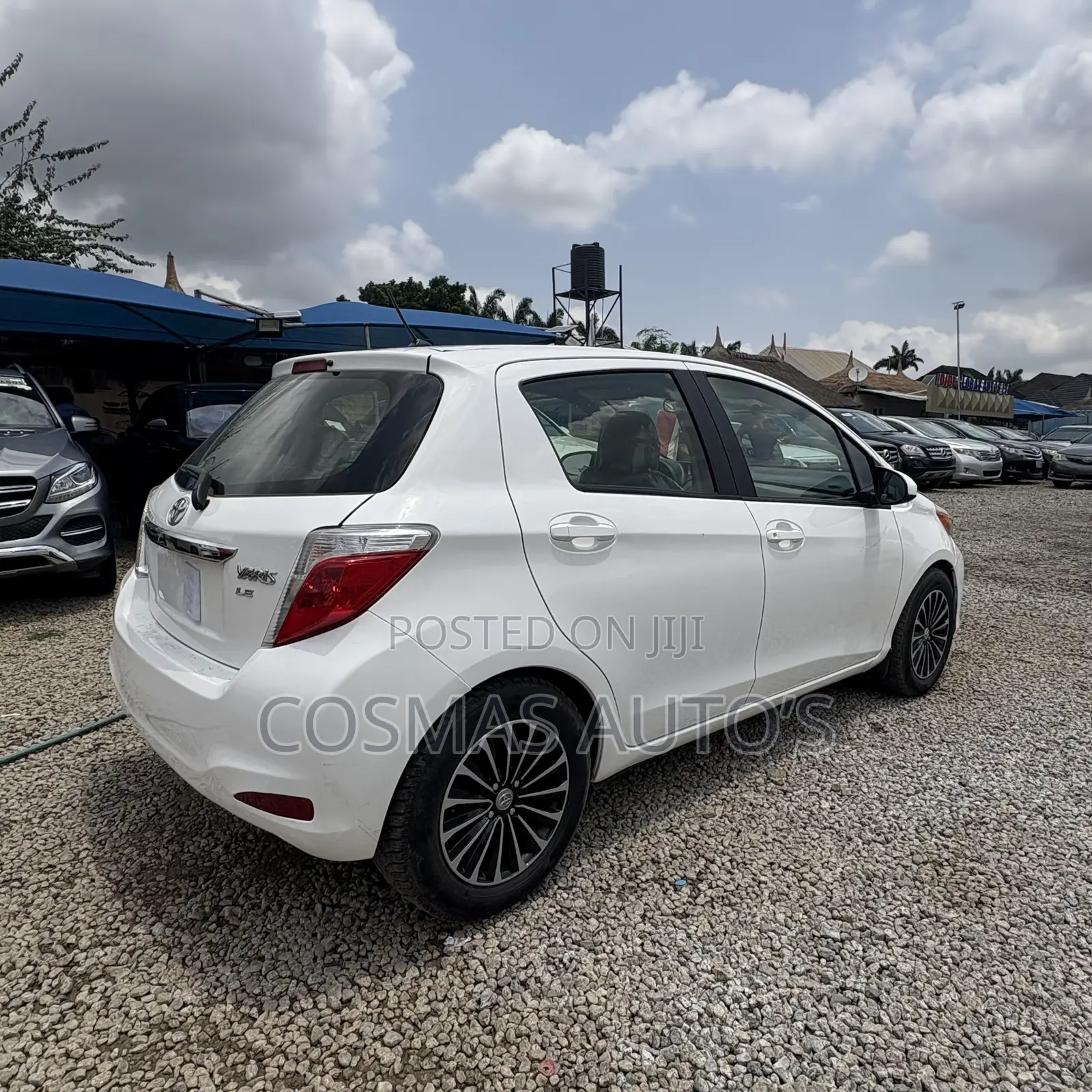 Toyota Yaris 2013 White